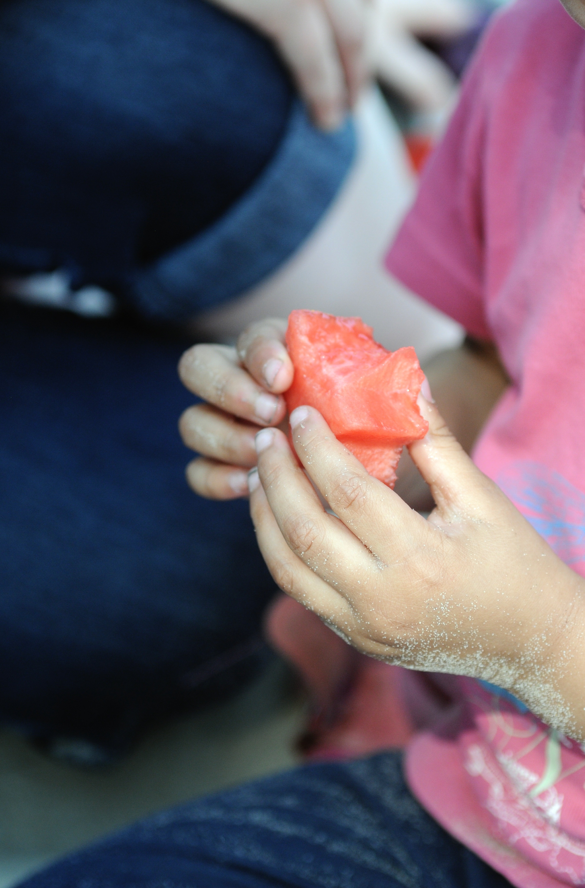 Wassermelone Kinderhand
