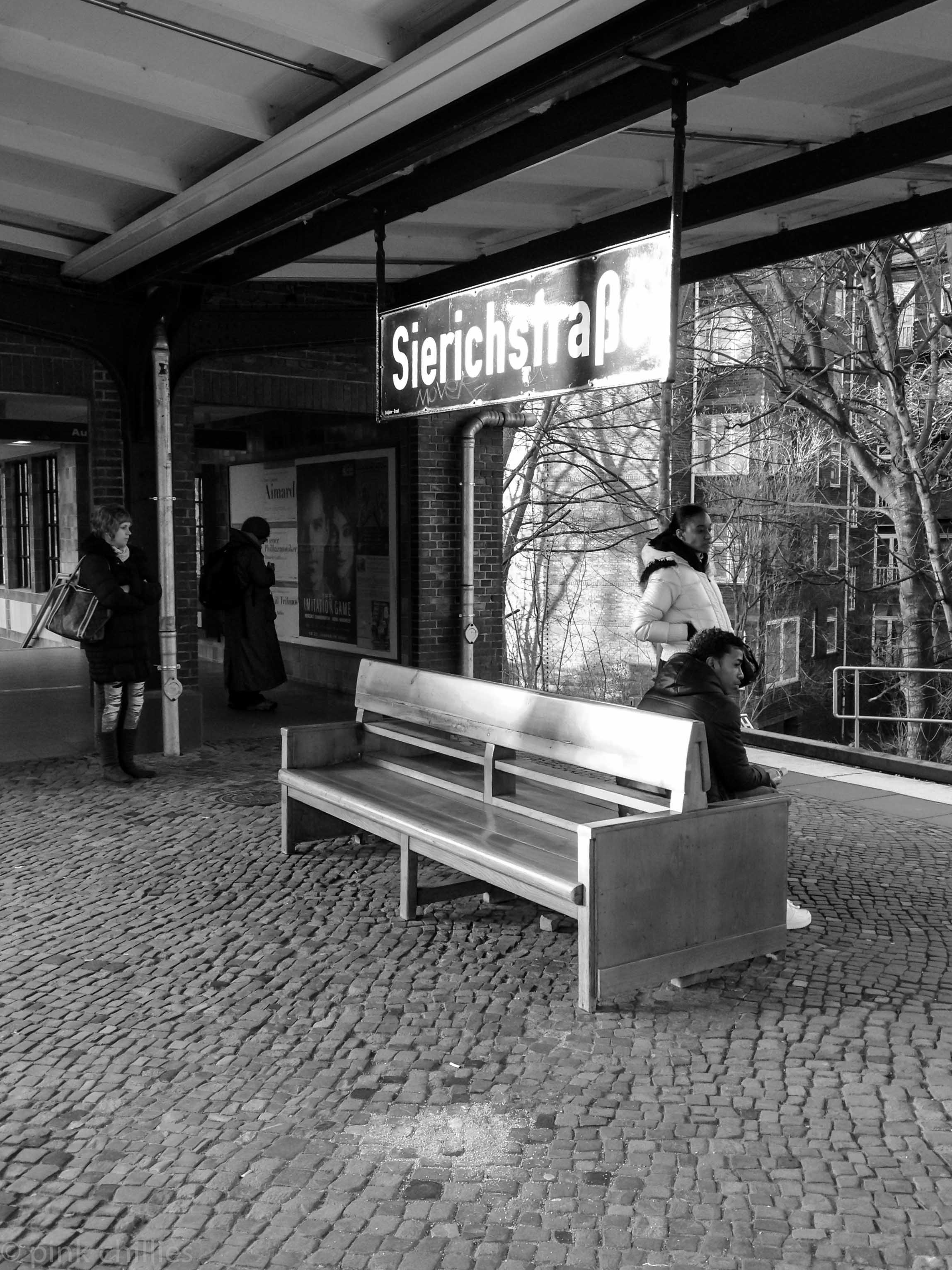 U-Bahnhaltestelle Sierichstraße